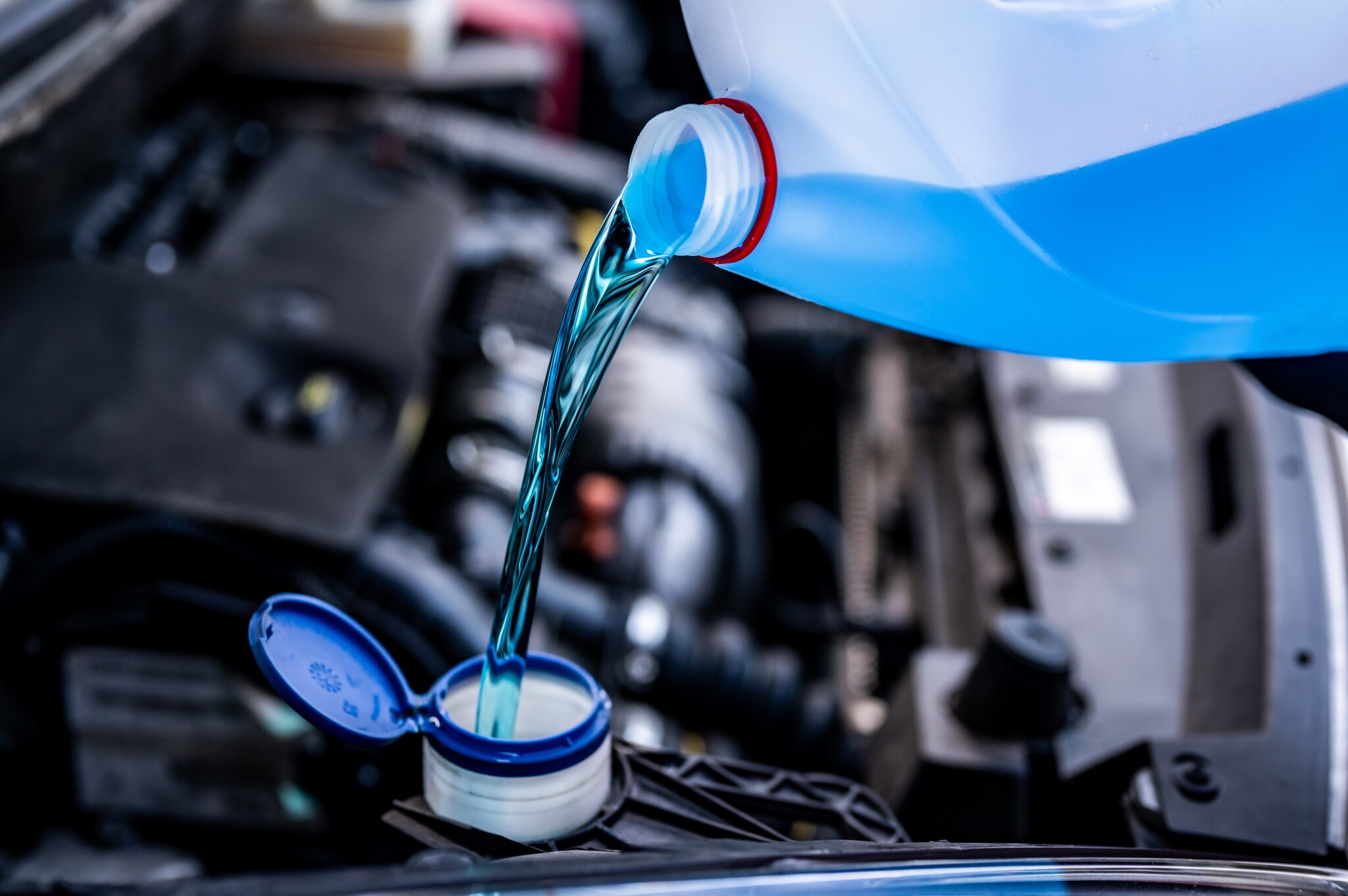 Cuándo cambiar el líquido refrigerante de tu coche - Kursport